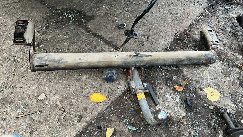 Hak holowniczy toyota rav 4 II