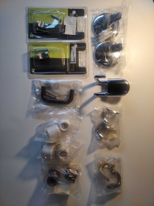 Quinquilharias, ferragens, gadgets e utilidades desde 0,25€