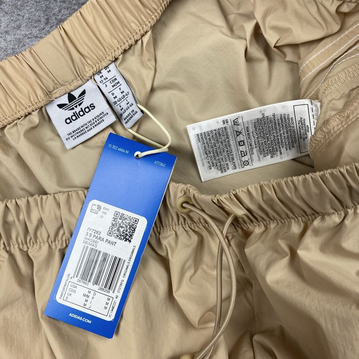 ADIDAS спортивні жіночі нові штани адідас IY7252 M розмір