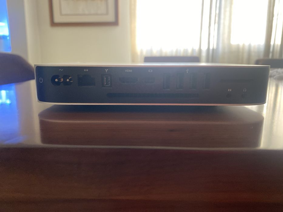Mac mini  (2010)