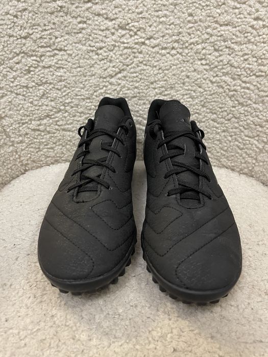 Сороконіжки сороконожки футзалки  кросівки Adidas 44р