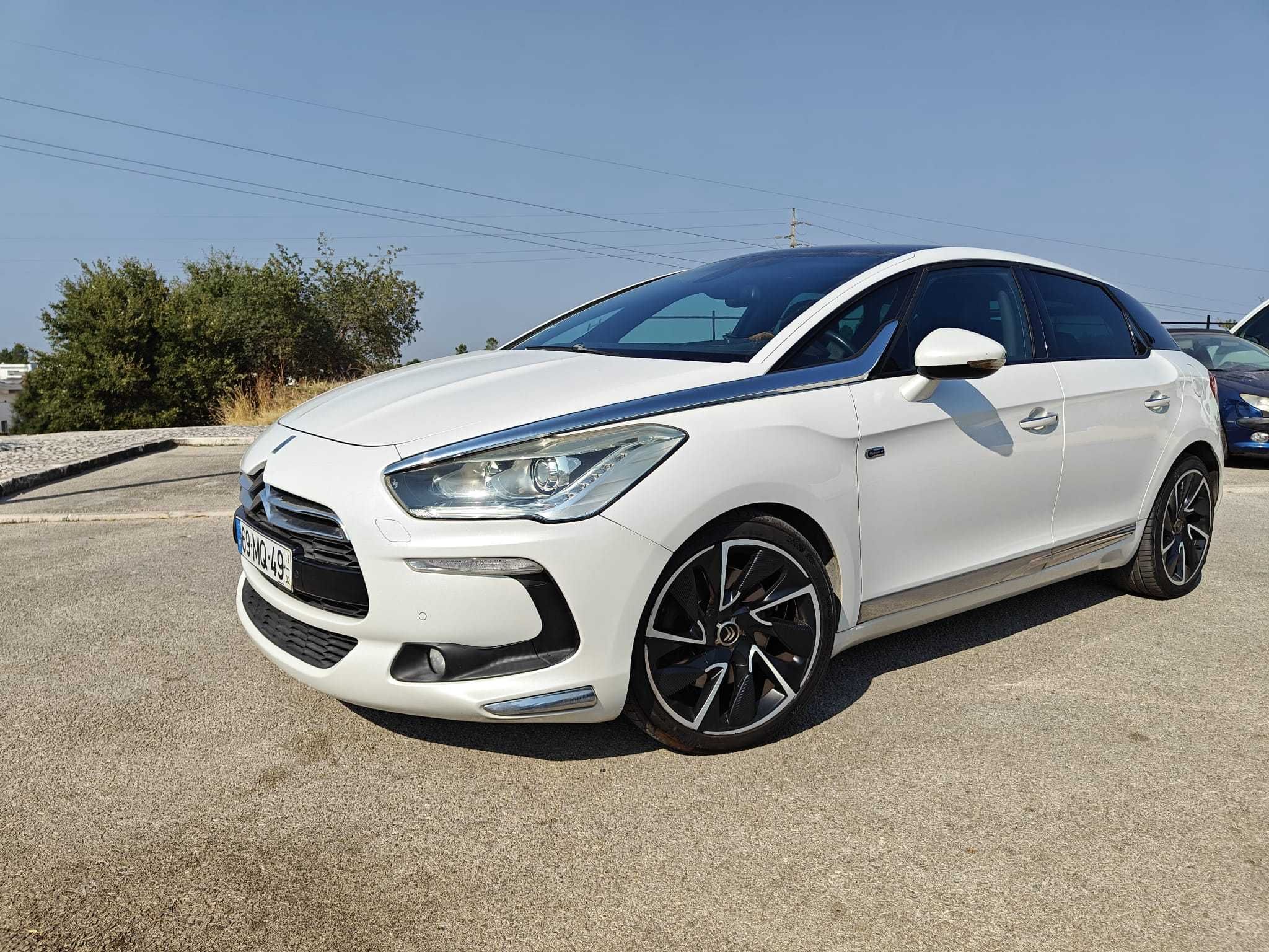 OPORTUNIDADE: DS5 Hybrid Diesel 2.0  200Cv ,Full Extras, Revisao Feita
