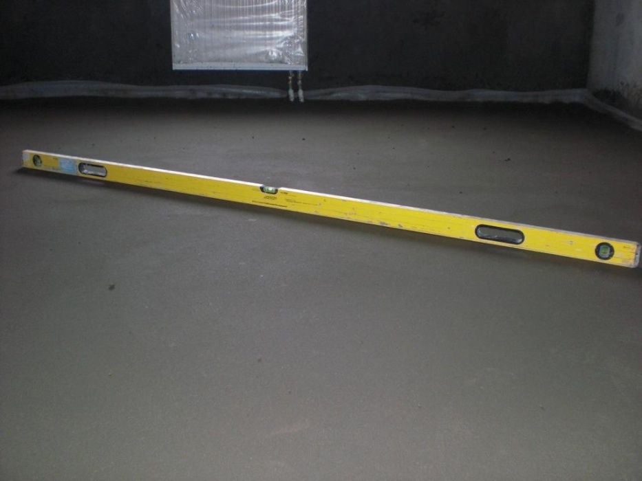 Напівсуха стяжка механізованим способом. Полусухая стяжка пола