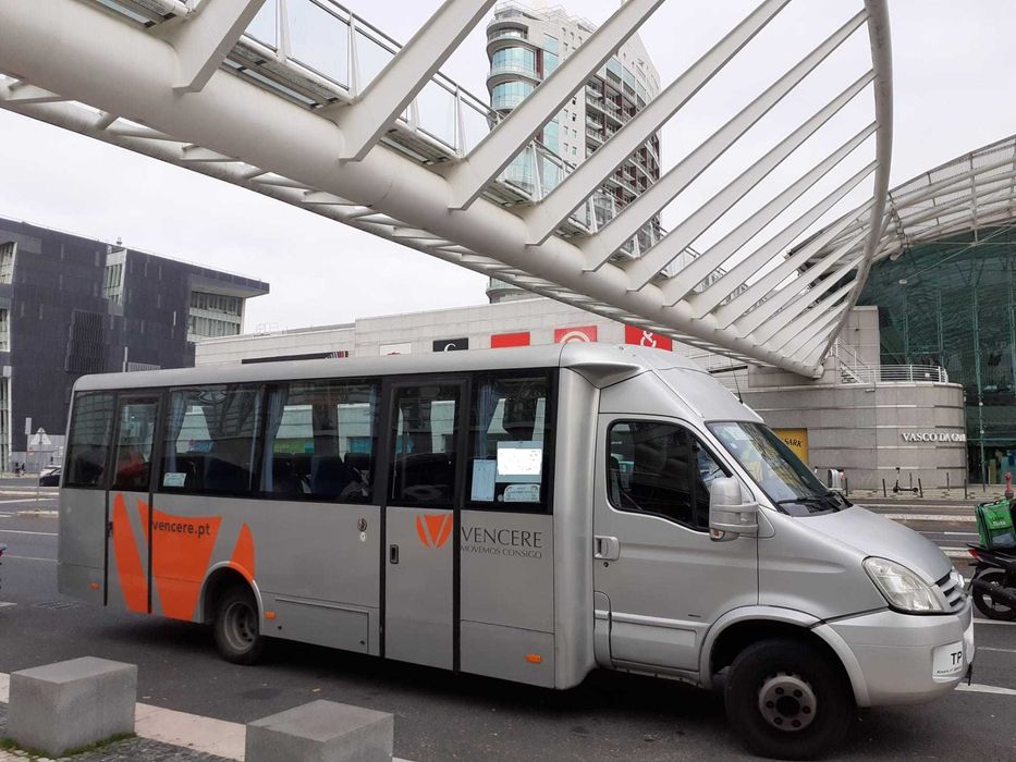 Autocarro IVECO 30 passageiros