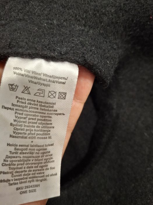 Beret damski czarny wełniany one size