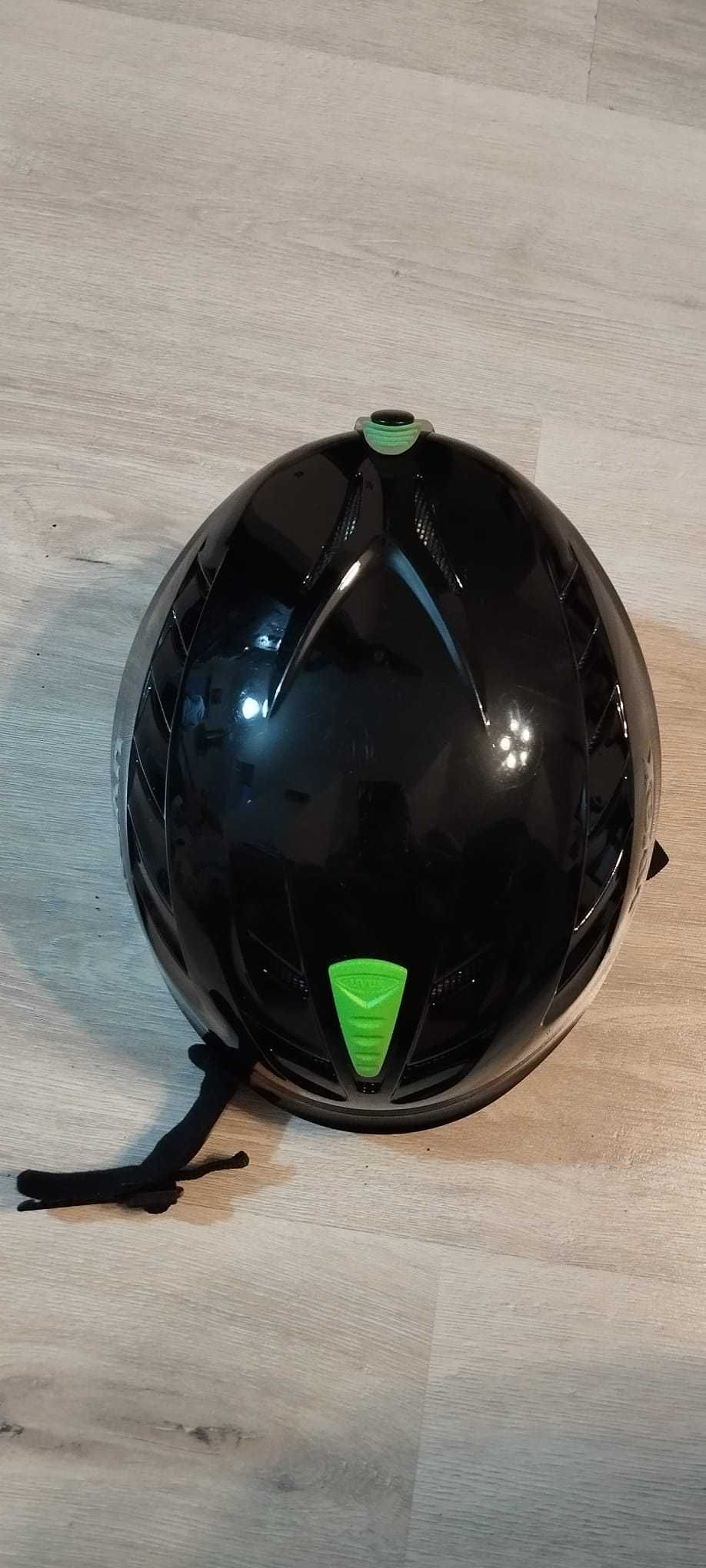 Kask narciarski Uvex