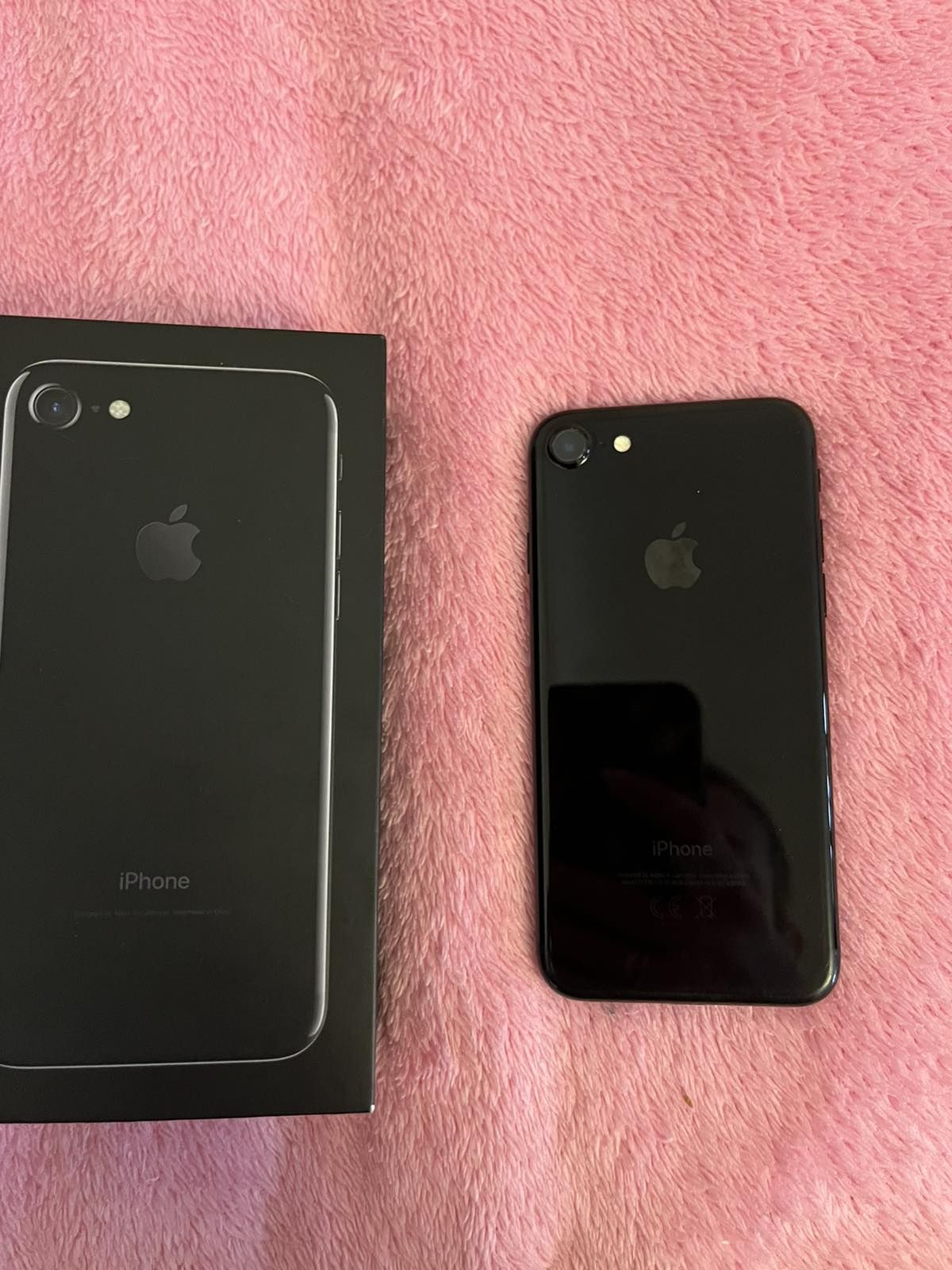 Продам Iphone 7 32 gb