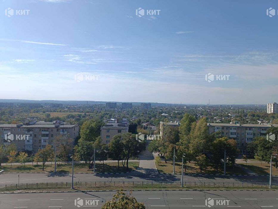 Продаж офісних приміщень в районі Одеської, 120927