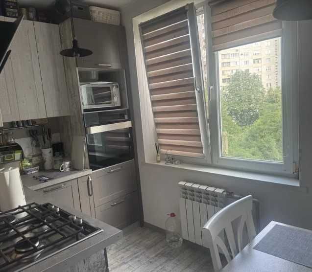 Продам 2комн.квартиру метро 23августа .Павлово Поле. Е-відновл