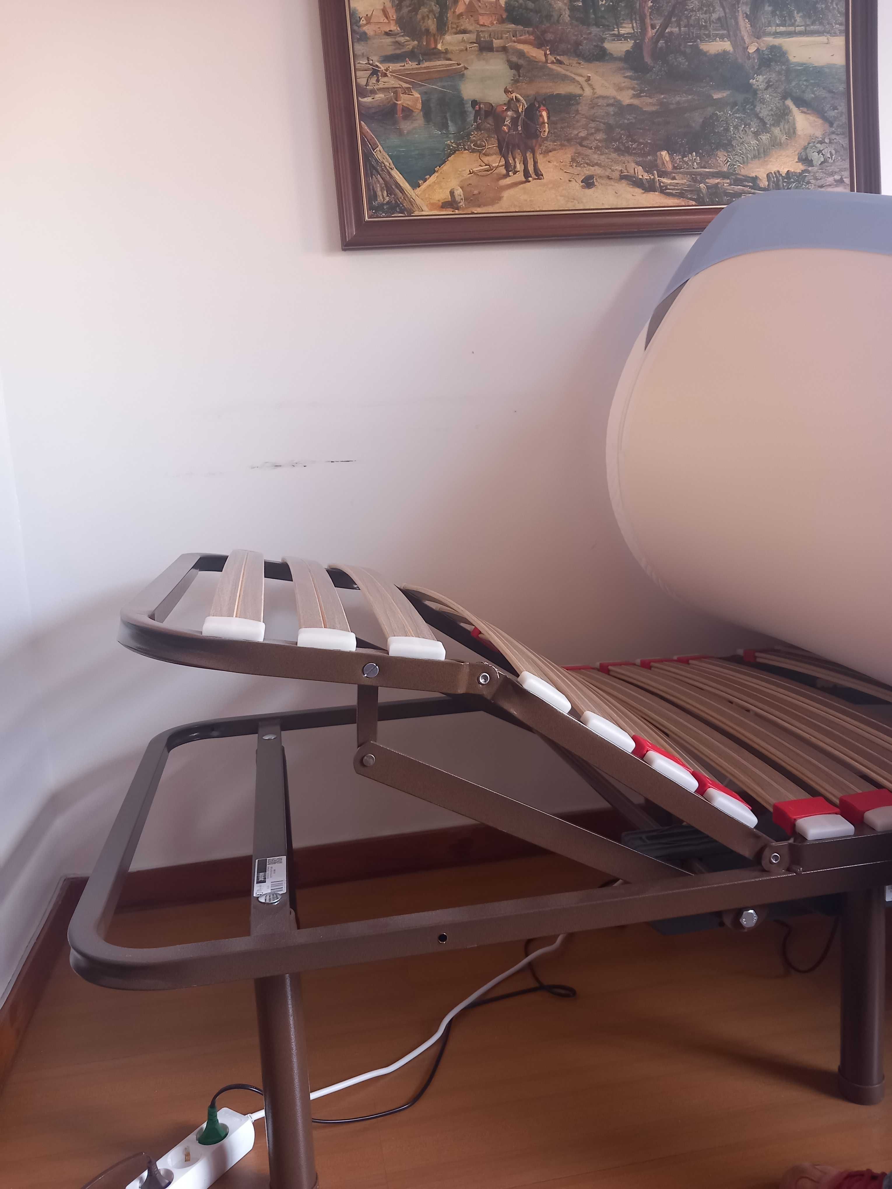 Cama solteiro articulada e elétrica + Colchão (AMBOS COMO NOVOS)