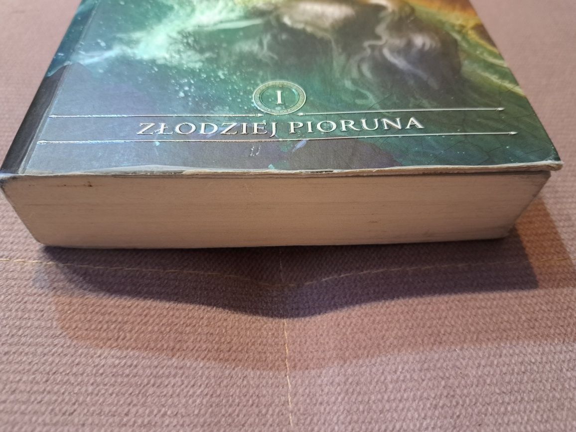 Percy Jackson i Bogowie Olimijscy " Złodziej Pioruna"