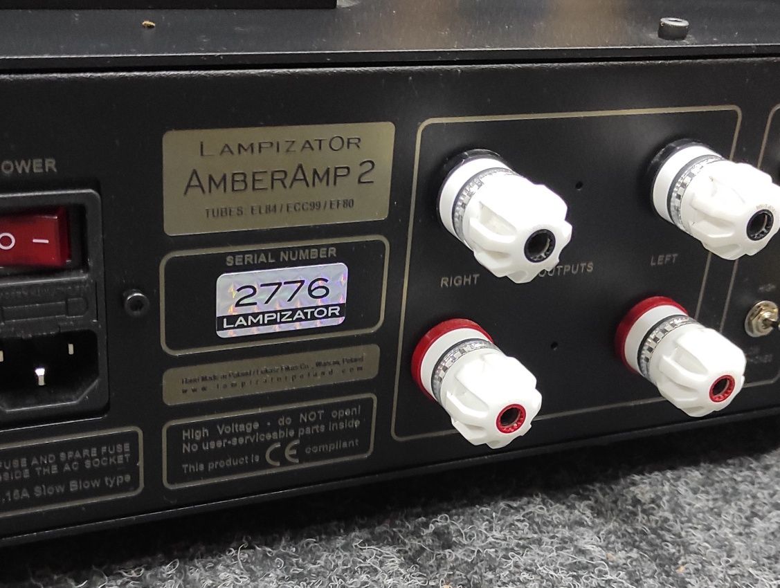 Ламповый усилитель со встроенным  ЦАП  Lampizator Amber Amp/DAC