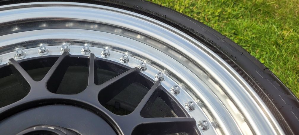 WRD Mesh 16" 5x114 JDM Skręcane 3tlg Honda Lexus