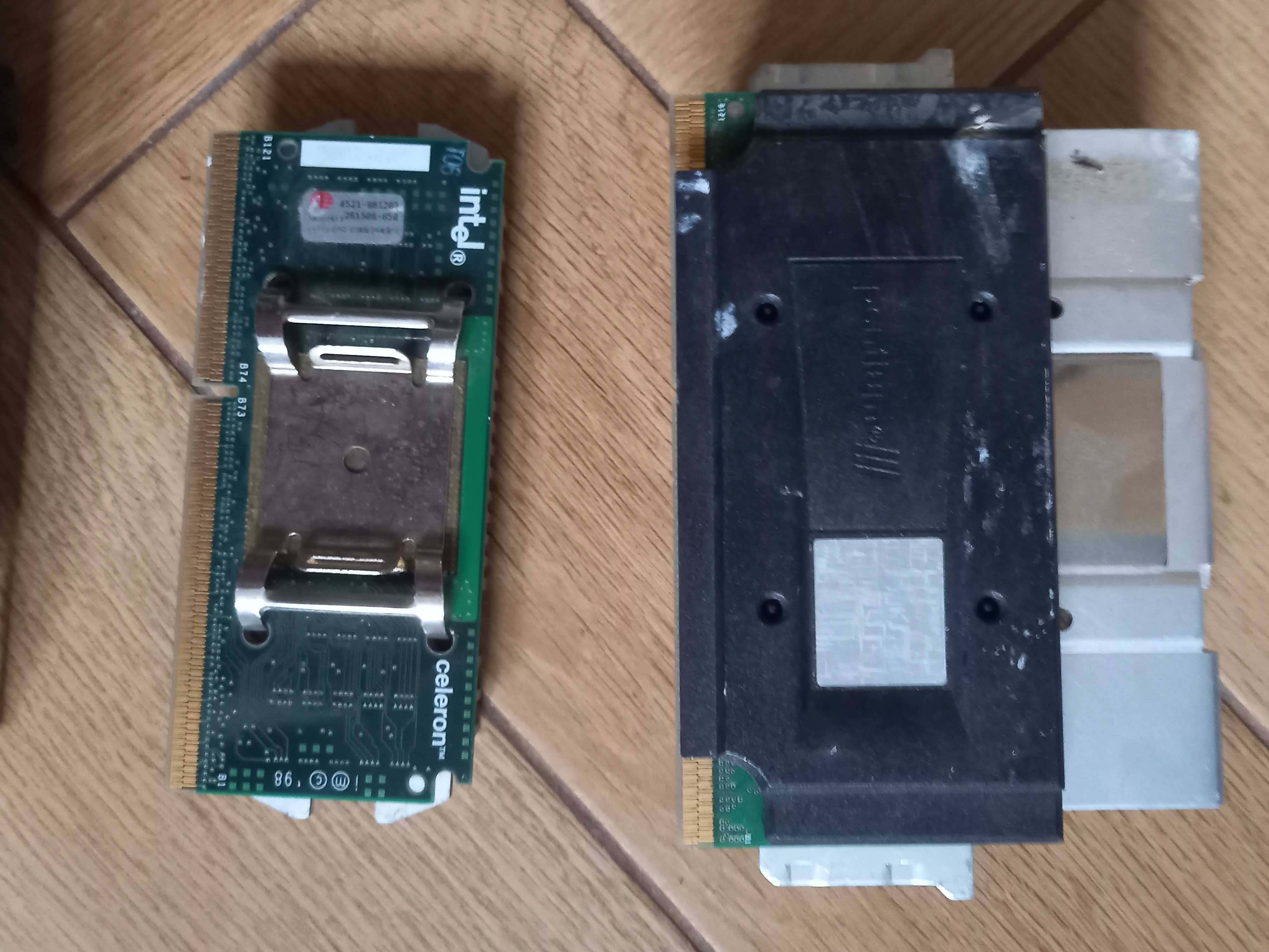 Stary Procesor intel 'slot 1' (SL35E, SL35E, SL356, SL2YP)