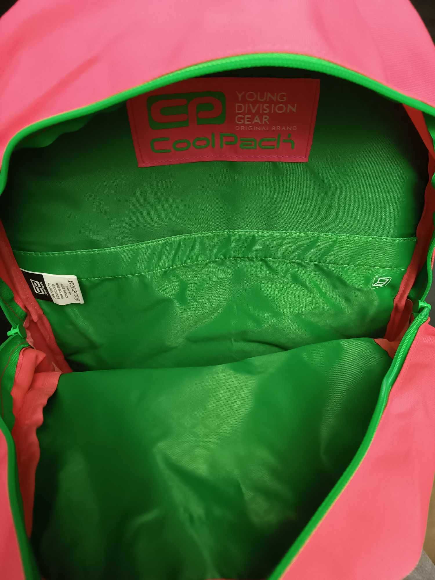 Plecak miejski CoolPack CP Cross Eva 25l neonowy różowy