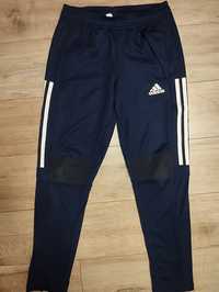 Спортивные штаны Adidas р.140