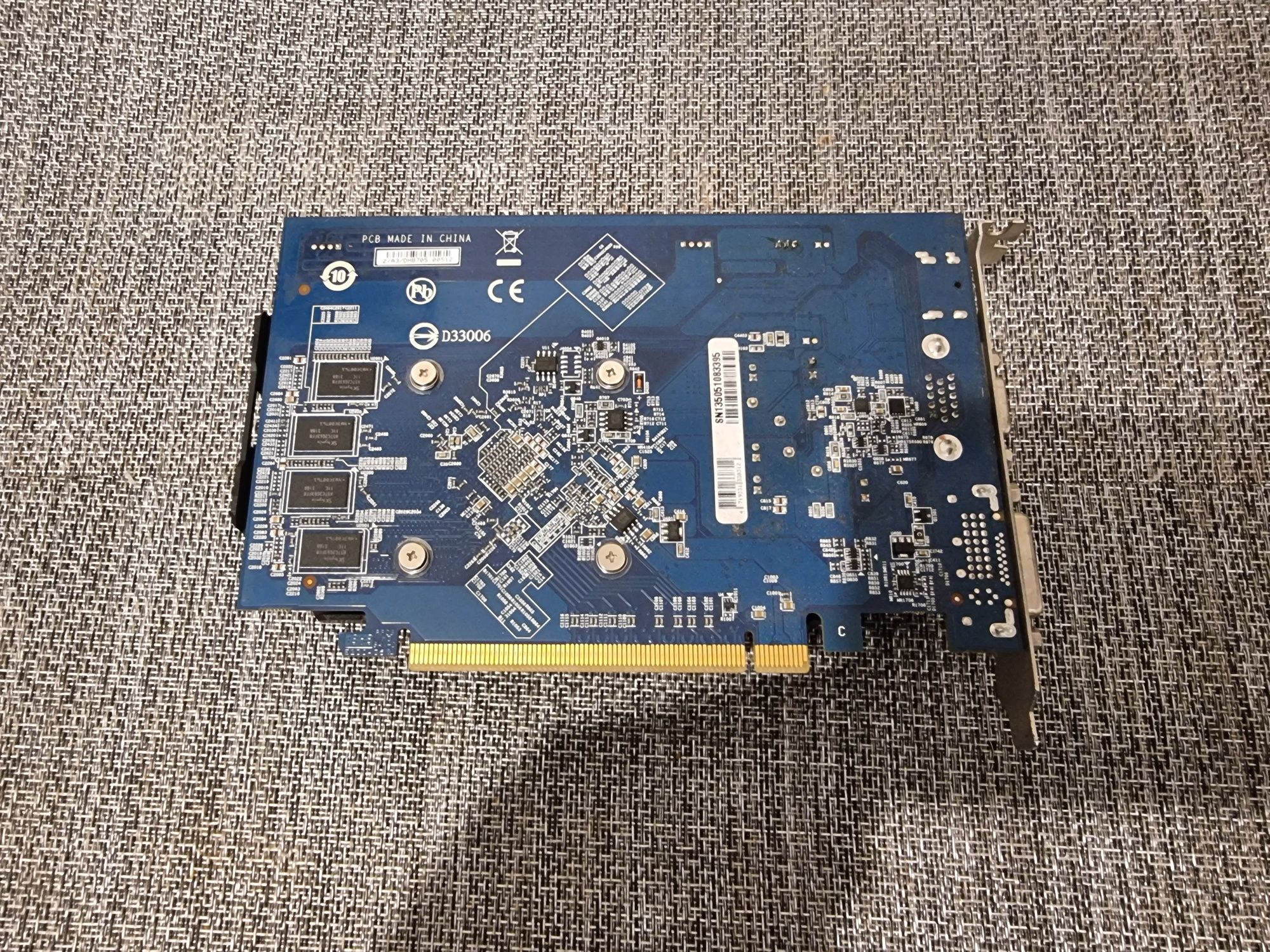 Karta graficzna Radeon R7 240 2gb GDDR3
Radeon R7 240
Ra