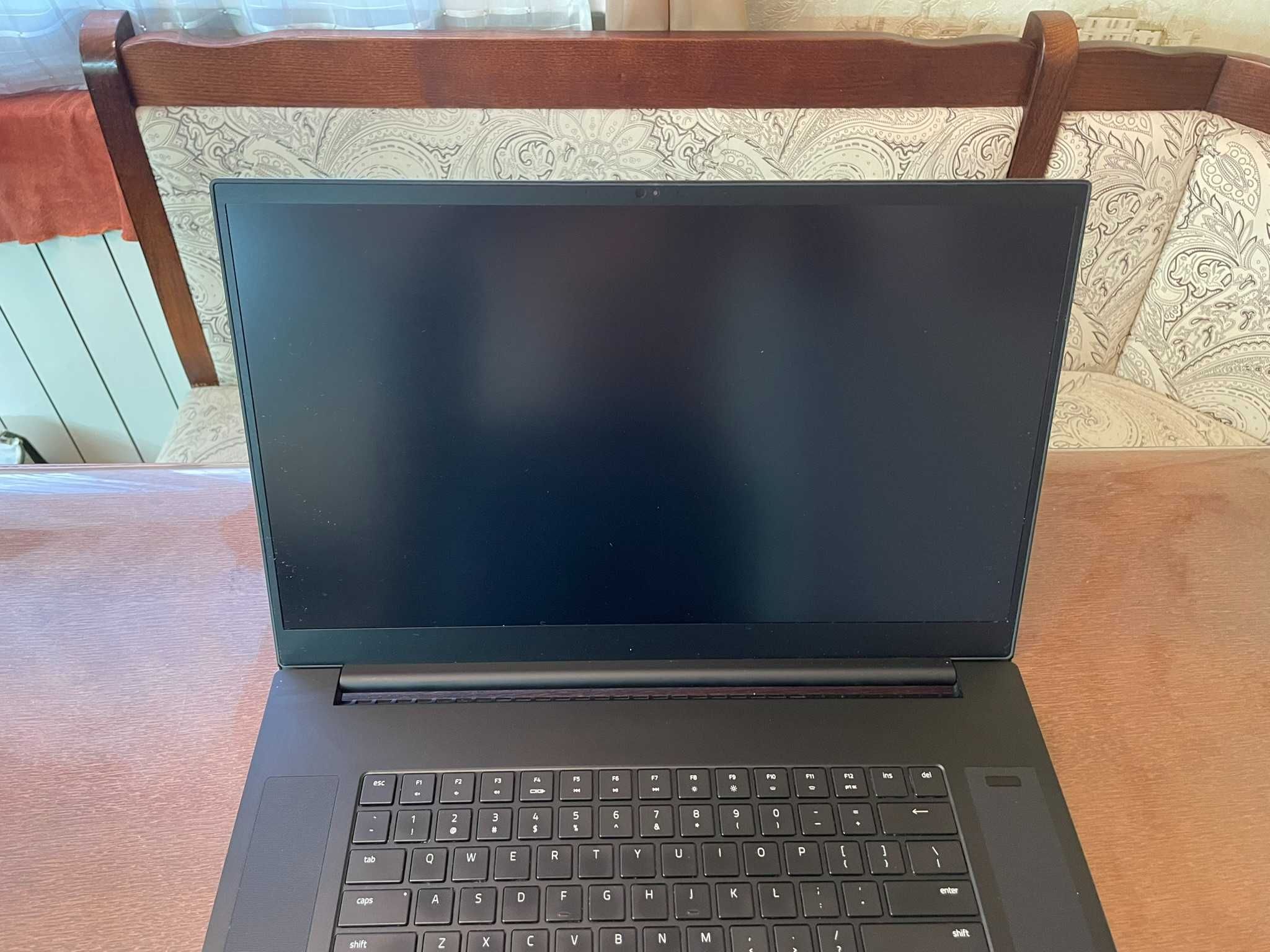 Ноутбук 17 UHD Razer Blade 17 (i7-10875H/32Gb/SSD512/RTX3080)