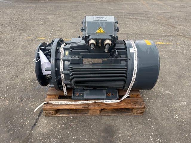 Silnik elektryczny LOHR 160 KW / 1487 min
