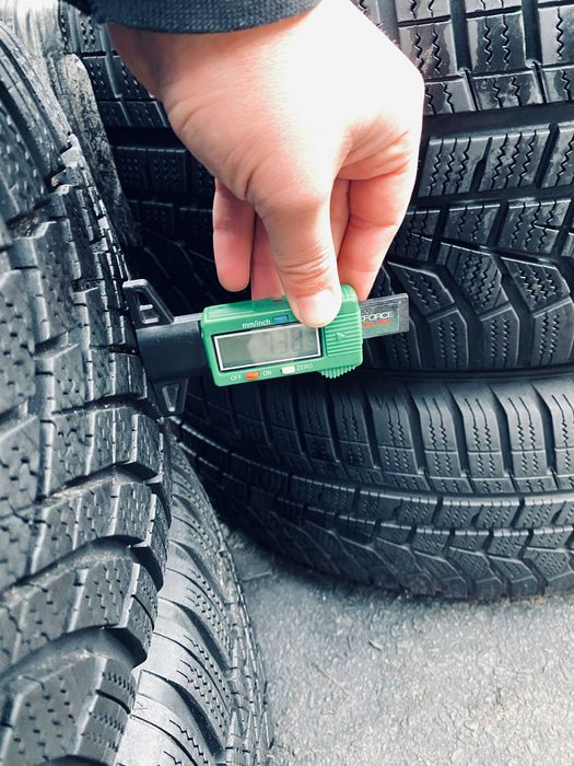 Шини 215 50 R18 bridgestone 2023 рік 90%