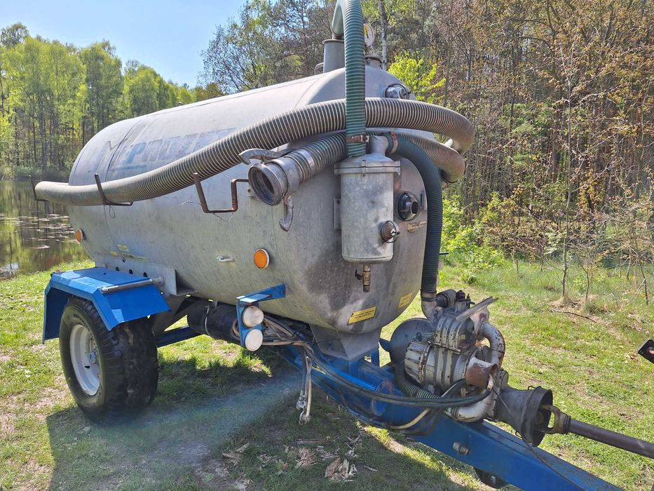 Beczka asenizacyjna Meprozet 3200l sprzedam/zamienie na VW Cady Long