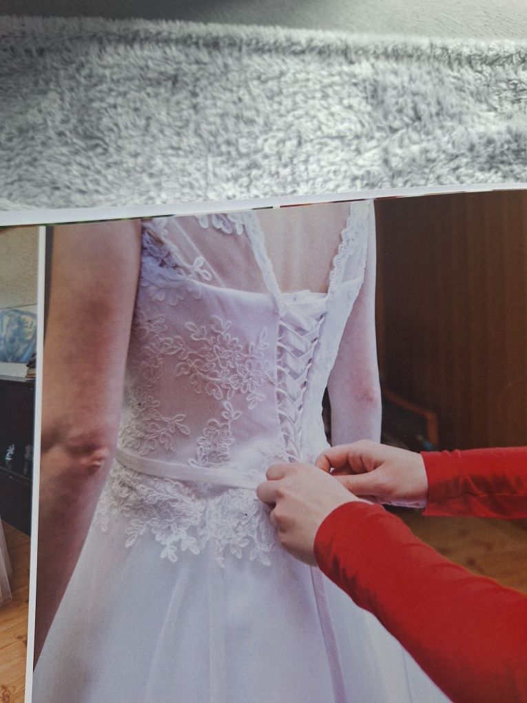 polecam suknie ślubną