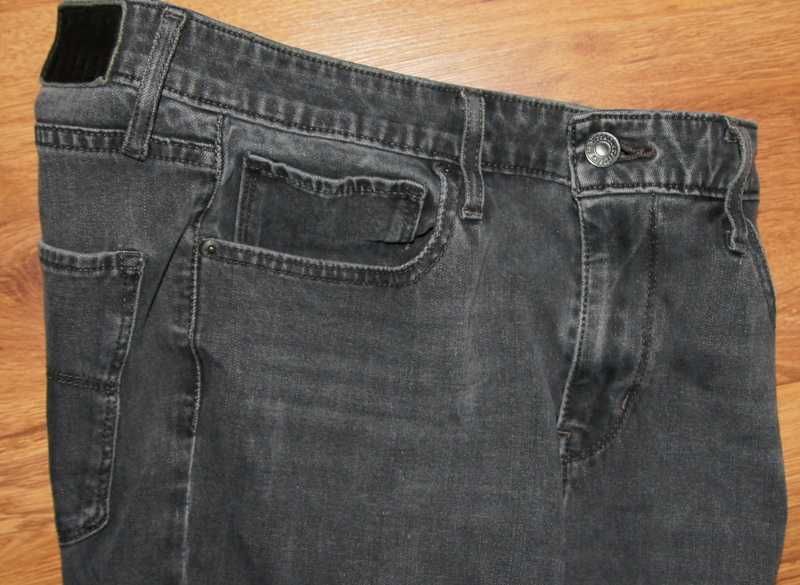 Levis spodnie jeans elastyczne rurki damskie 38-40 M L 30/30