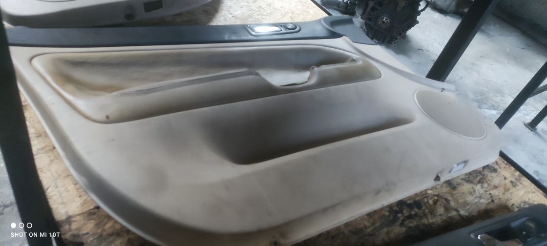 Boczki skóra VW passat B5 96-00 Europa komplet