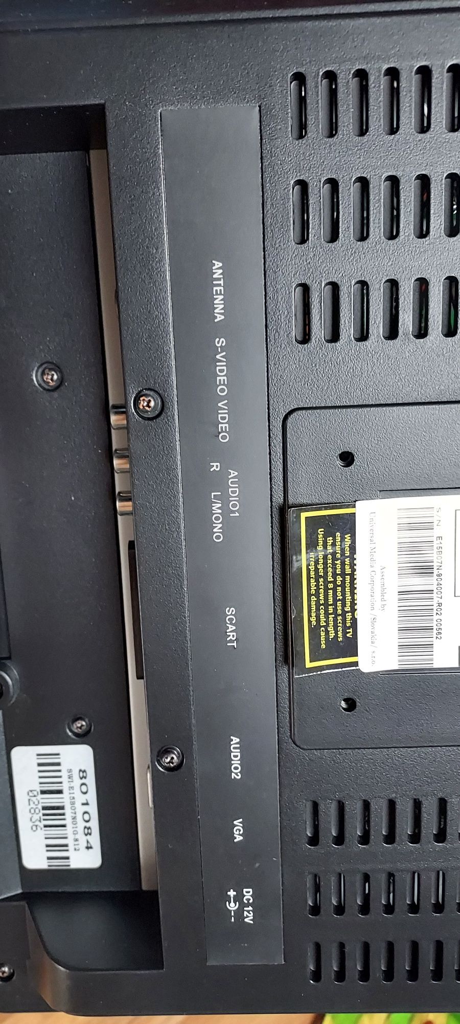 Tv LCD 15''  sem cabos