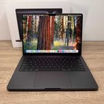 Macbook Pro 14" 2024 M4 / 16Gb / SSD 1000Gb акб всього 2ц! (код:M0440)