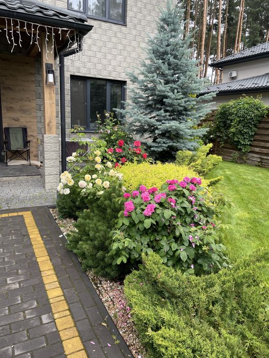 Послуги садівника, озелененя, консервація рослин та поливу на зиму.