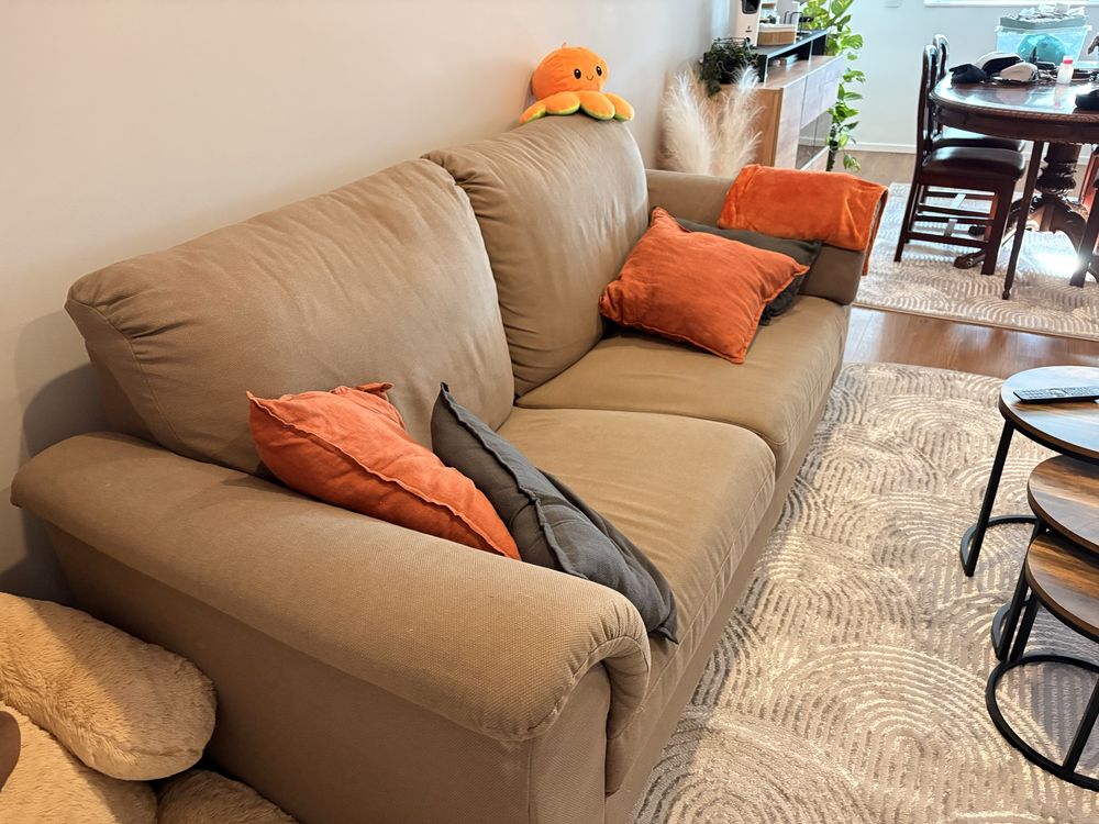 Sofa castanho 3 lugares
