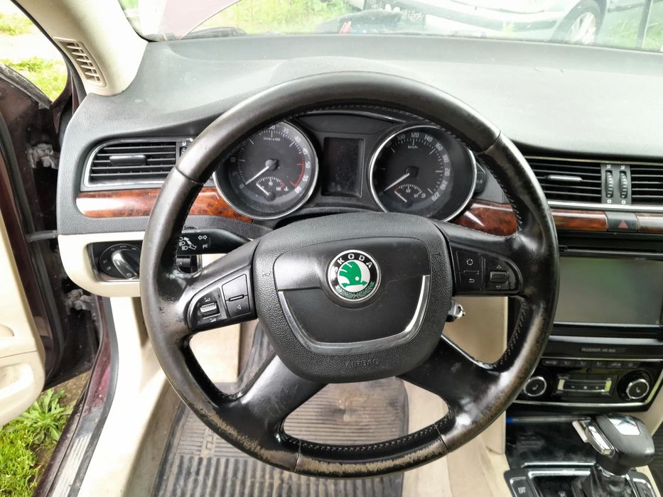 Kierownica skórzana multifunkcyjna SKODA Superb II 08-13r.