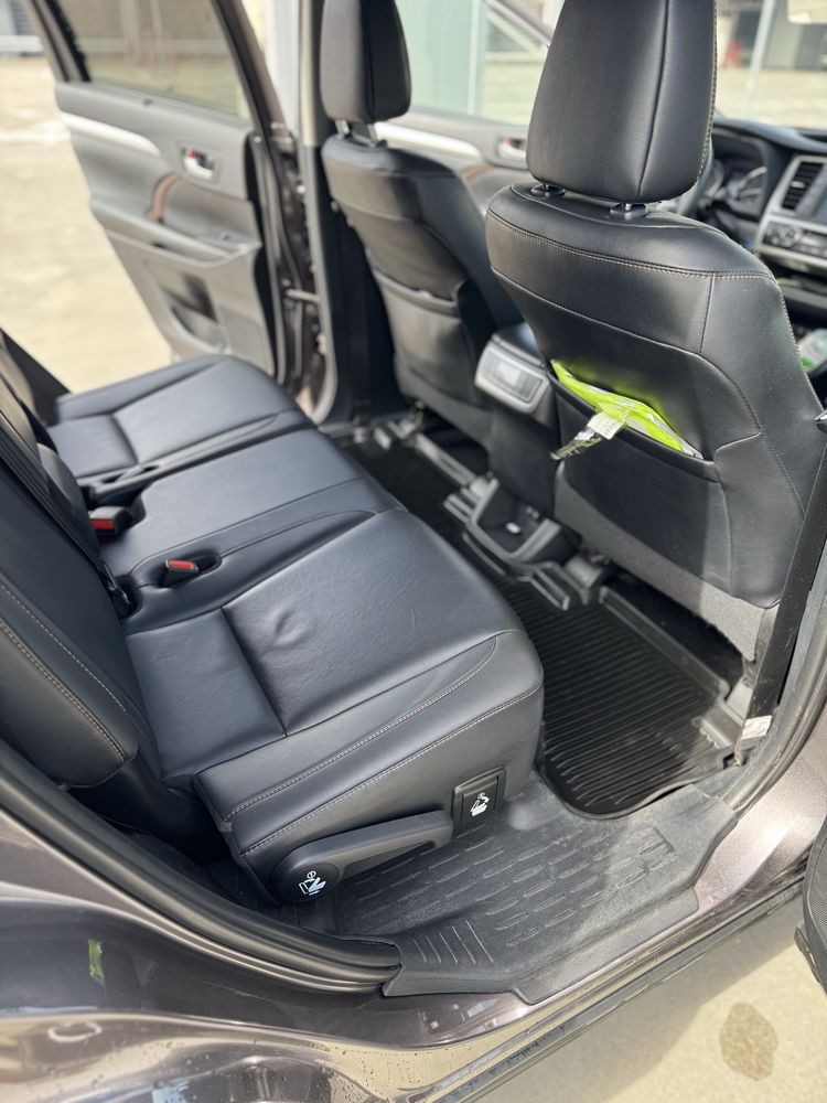 Toyota Highlander 2018