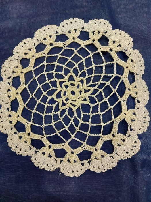Салфетка вязанная крючком