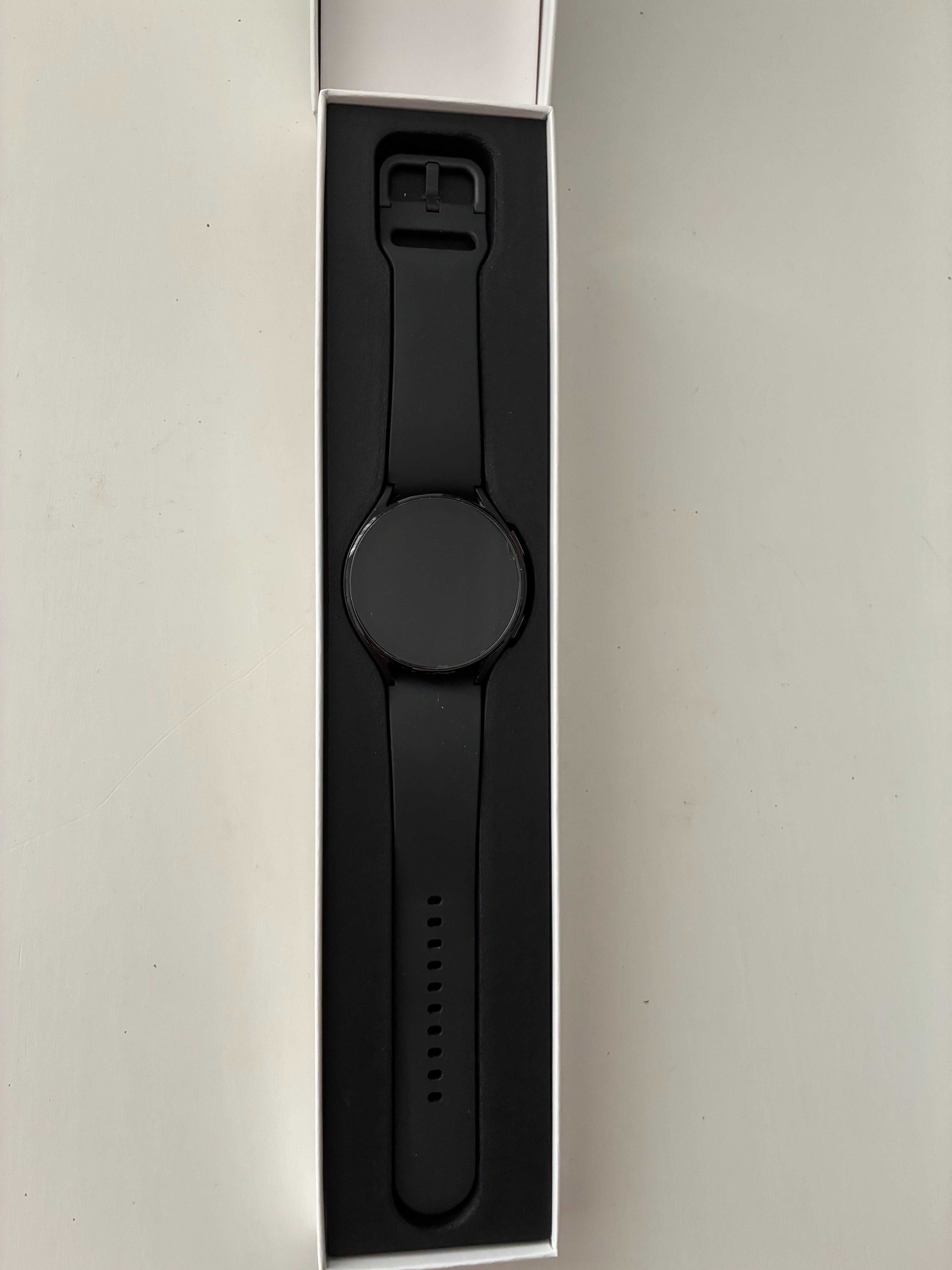 Pack Samsung Original – Galaxy S22 256GB, Watch5 4G, Buds2 Pro + Acess