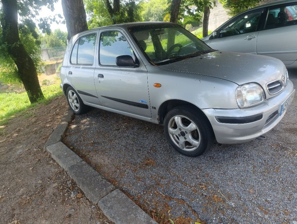 Nissan Micra K11