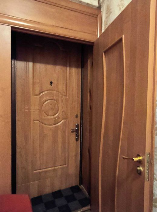 50000! Продам 3к.кв Госпром, м. Научная, Независимости 5, Центр,