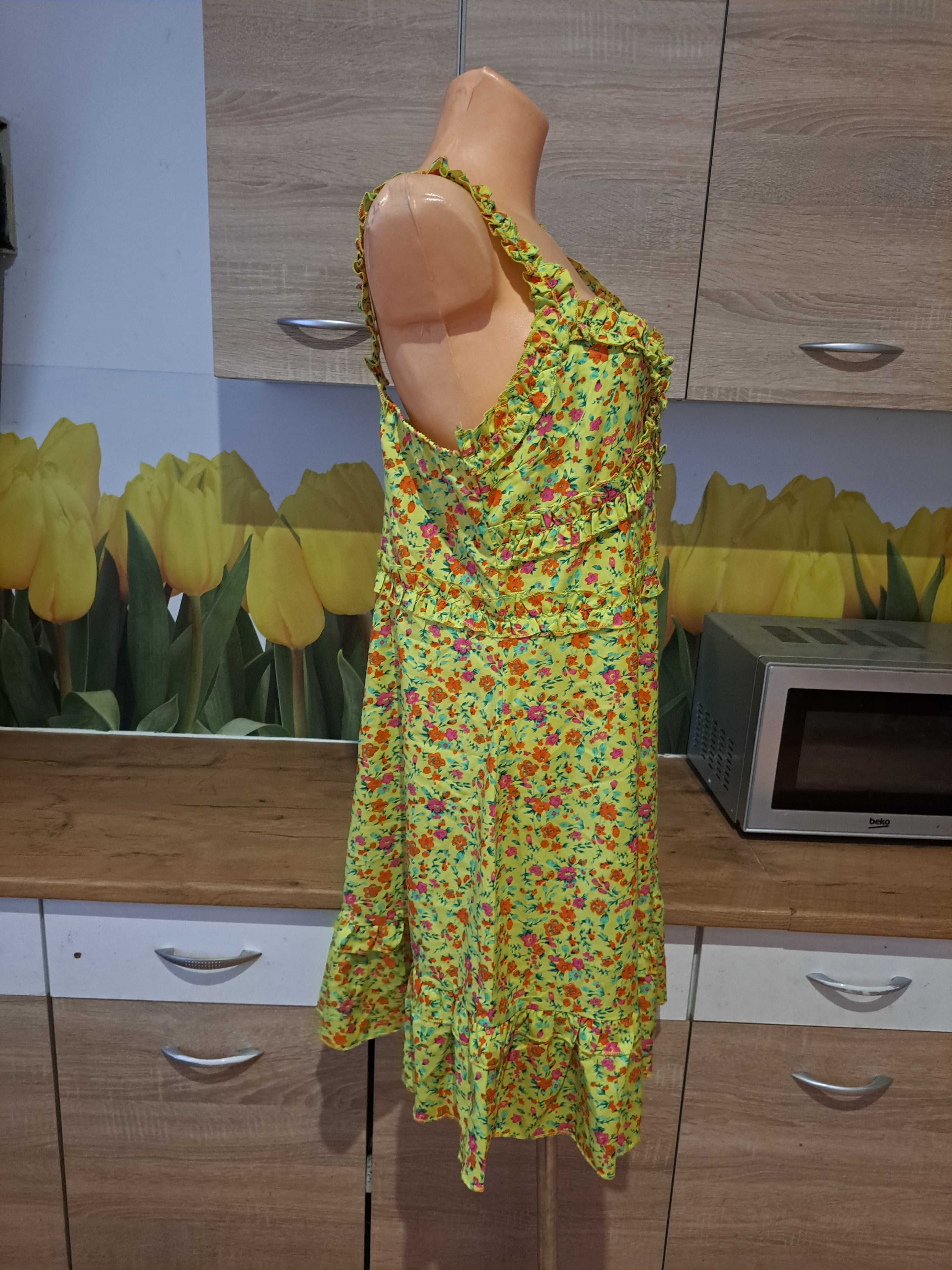 Nowa, lekka mini sukienka Boohoo rozmiar 44 poliester, kwiaty