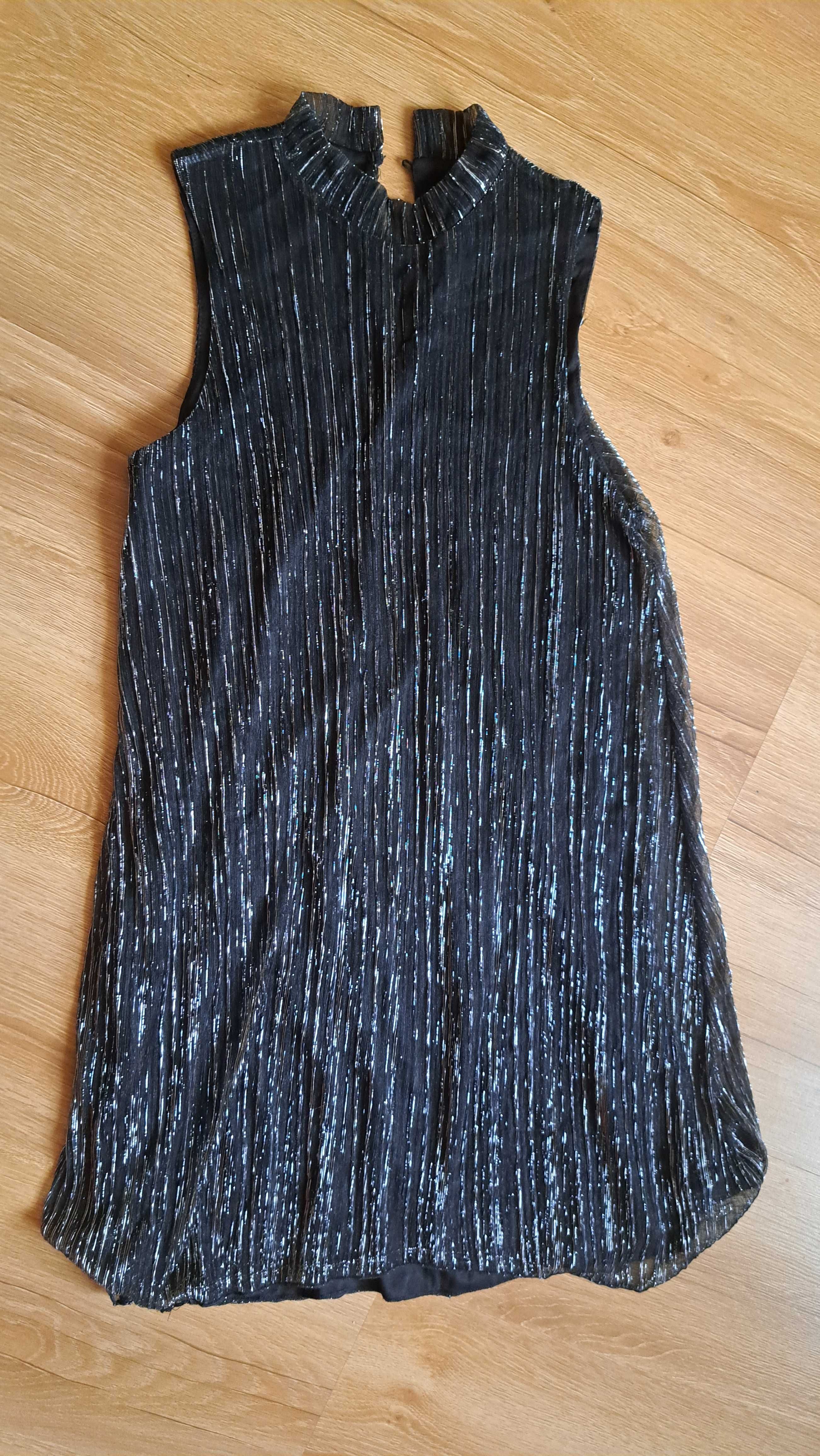 Krótka  czarna sukienka ze srebrną nitką M, nowa