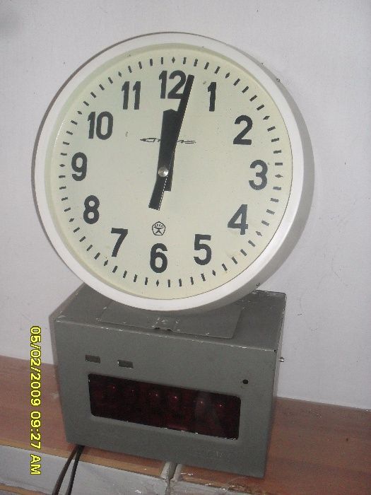 Продам часы настенные "Стрела" электромеханические импульсные, Uвх-24в