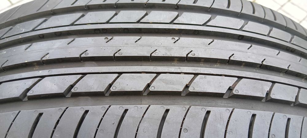 225/65r17 YOKOHAMA    ,   j,NOWE  , DEMO  ,  8mm , bez przebiegu , SUV