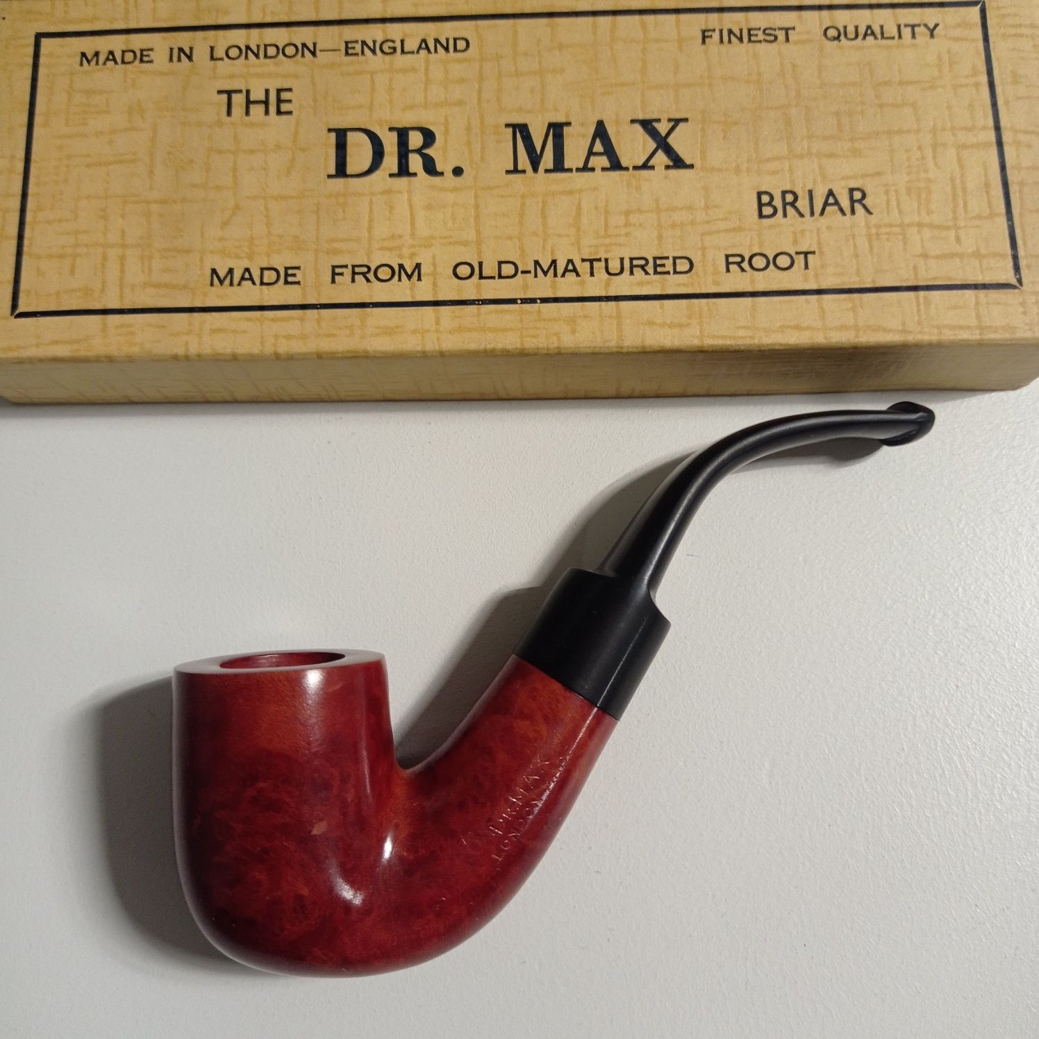 fajka dr max london england