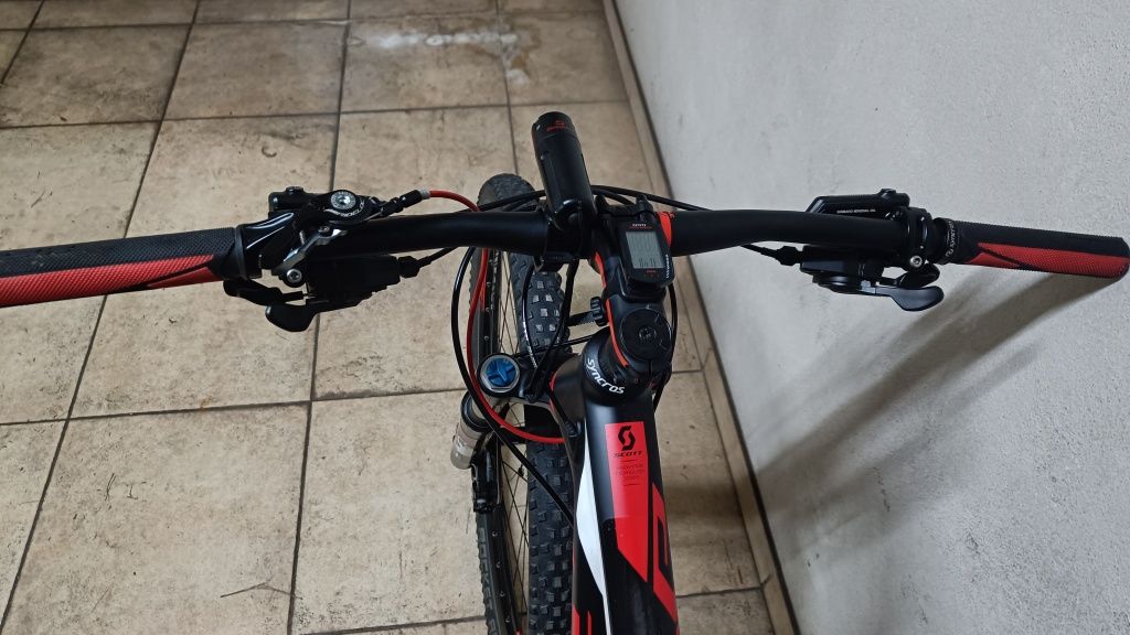 Bicicleta Scott Scale 930 carbono M