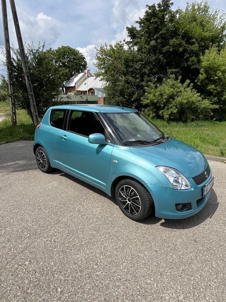 Suzuki Swift 1.3 lpg keyless