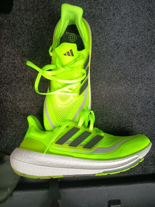 Sapatilhas Adidas light Boost