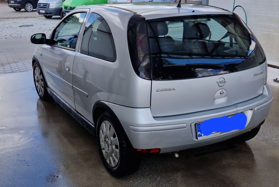 Opel corsa 2004 automat 100tys