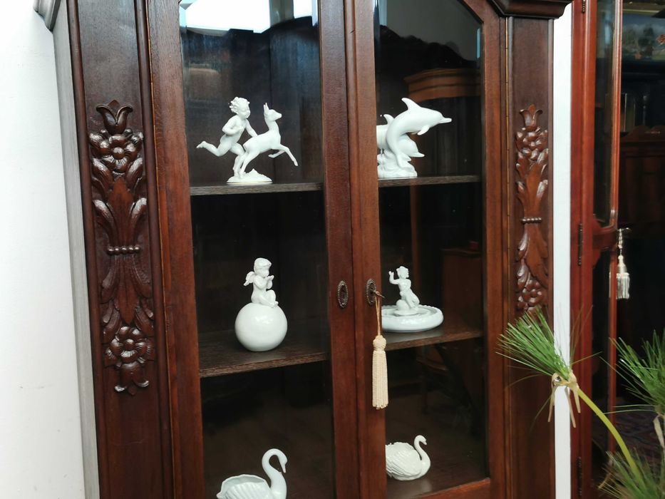 Śliczna dębowa serwantka witryna antyk 618/2024