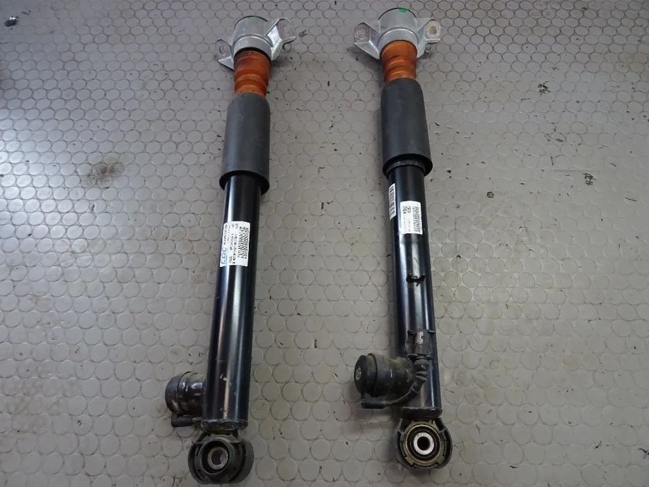 8F0513025A 8F0513026A amortyzator aktywny tyl Audi A4 8K A5 8T czesci