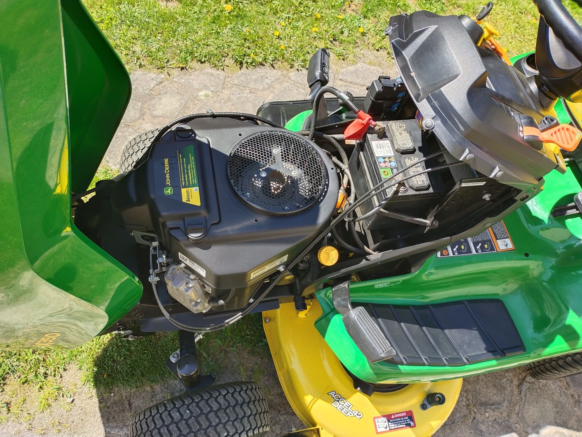 John Deere X 350 mulczer